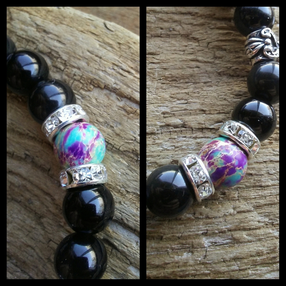 🌙🖤Bat Charm Stone Bracelet - Picture 6 of 15